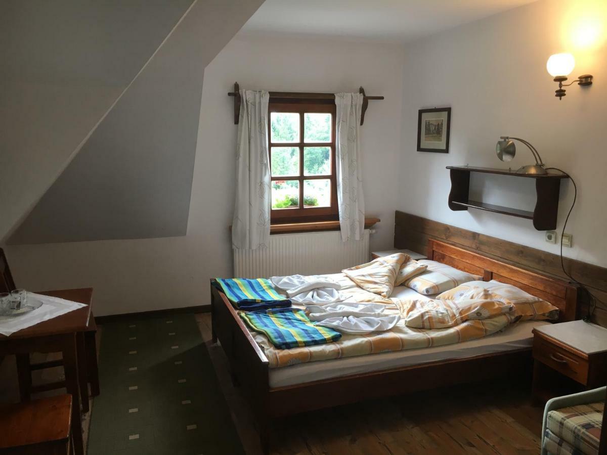 Gosciniec Pod Smrekami Bed & Breakfast Czorsztyn Luaran gambar